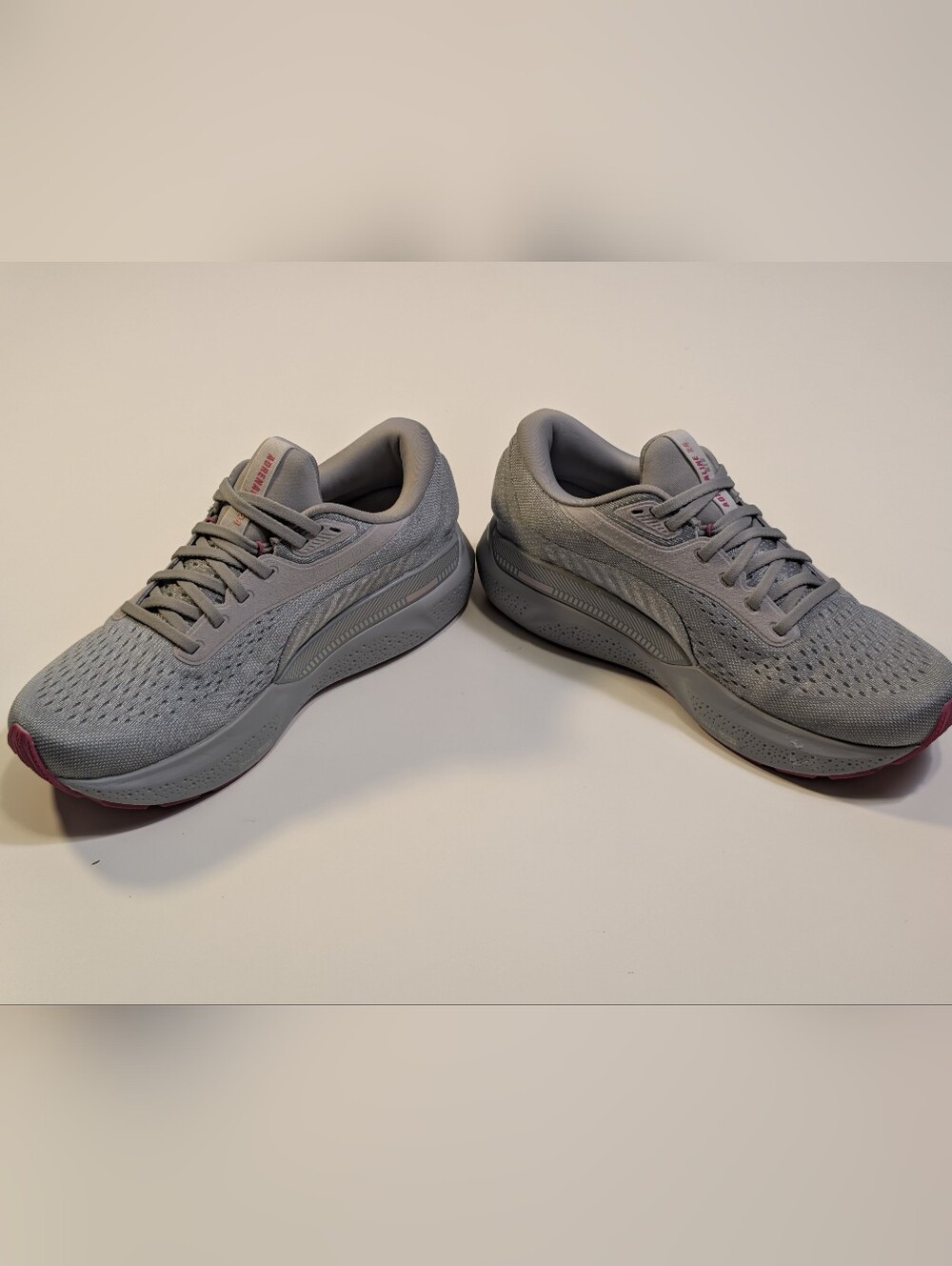 Brooks Adrenaline GTS 24 Gray Pink Running Shoes 9W - Picture 8 of 16